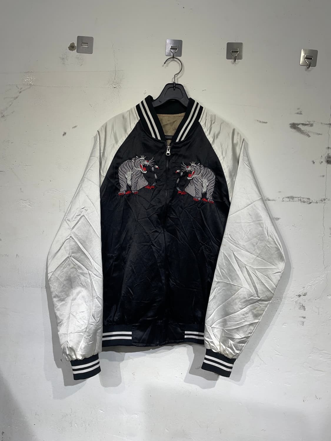 일본빈티지 오리엔탈 호랑이 자수 스카잔 빈티지 스카쟌 자켓 상품이미지7