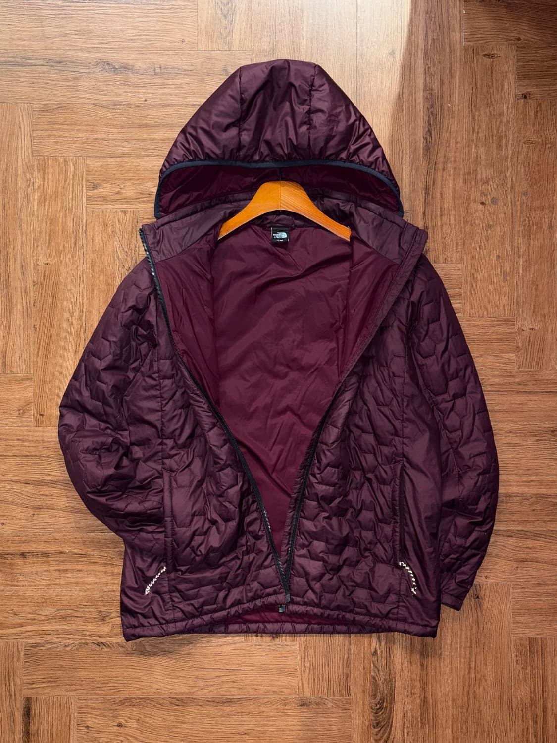 노스페이스 후드 경량패딩 상품이미지2