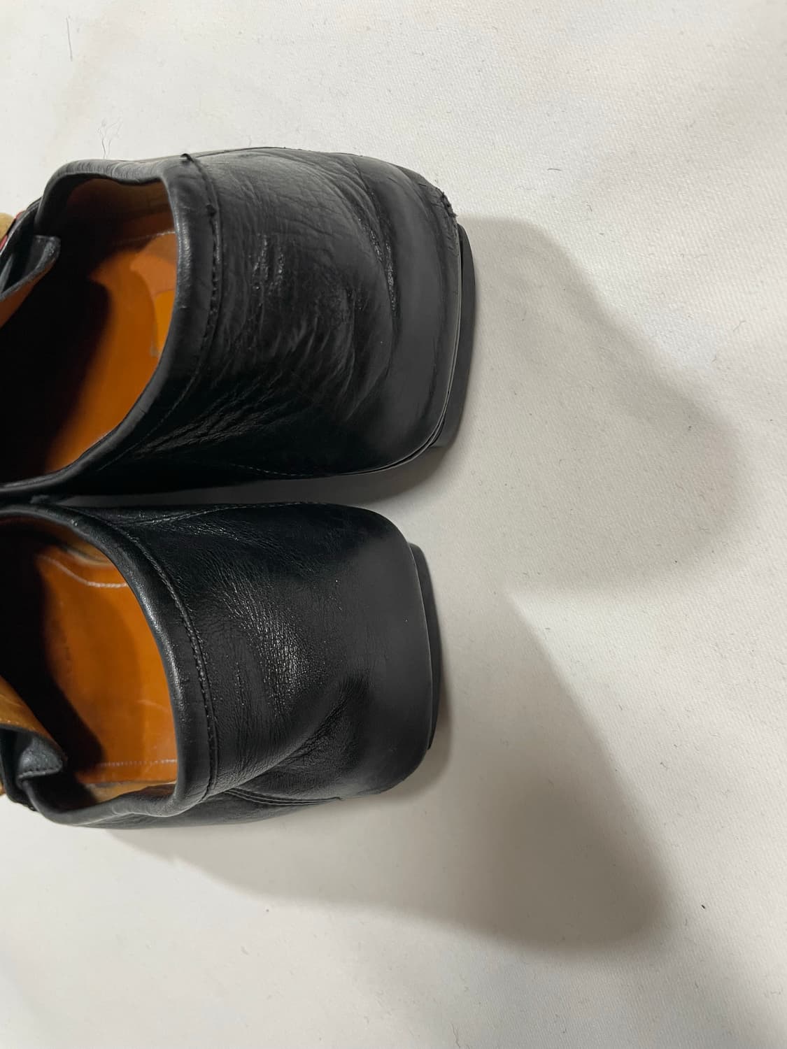 구찌 GG 웹디테일 스퀘어토 로퍼 상품이미지5