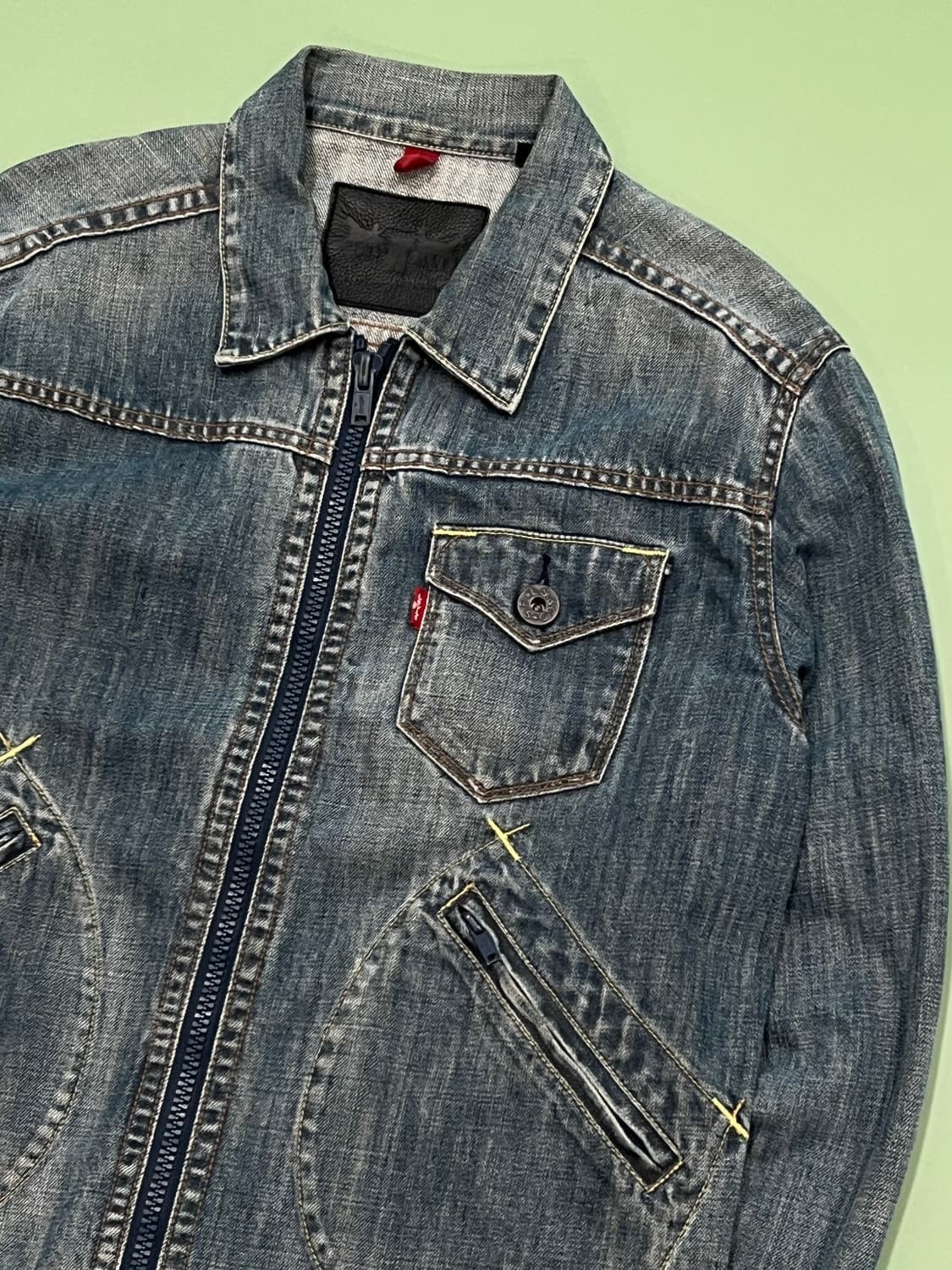 (95) 리바이스 워시드 데님 집업 트러커 자켓 상품이미지3
