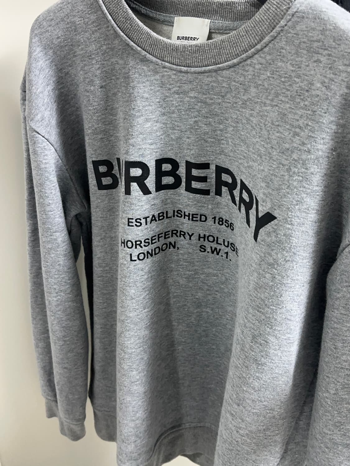 버버리 맨투맨 Burberry Horseferry Sweatshirt 상품이미지1