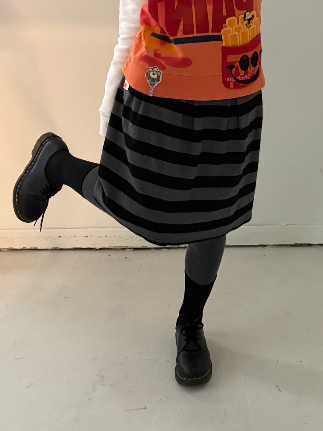 일본빈티지 스트라이프 핀턱 미디스커트 상품이미지1