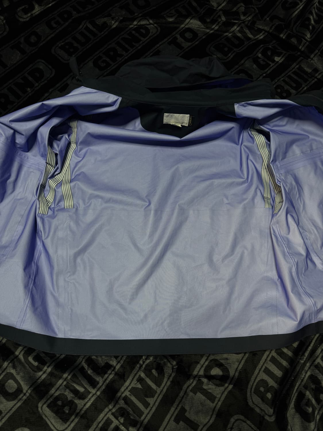 나나미카 고어텍스 자켓 네이비 상품이미지7