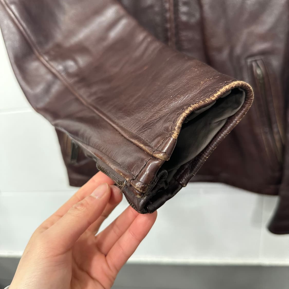 Schott 쇼트 90‘s 가죽자켓 상품이미지3