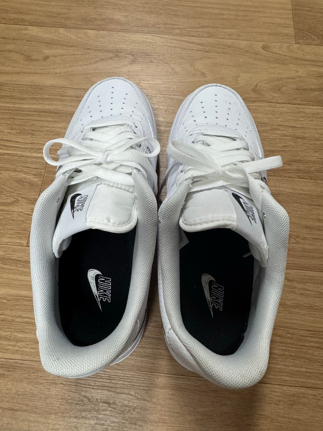 나이키 에어포스1 화이트 265 상품이미지3