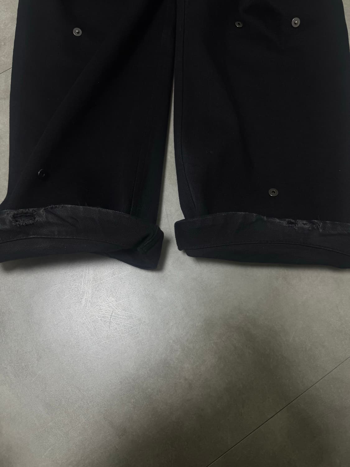 baccess Eyelet Button Black Jeans 버튼 펜츠 상품이미지2