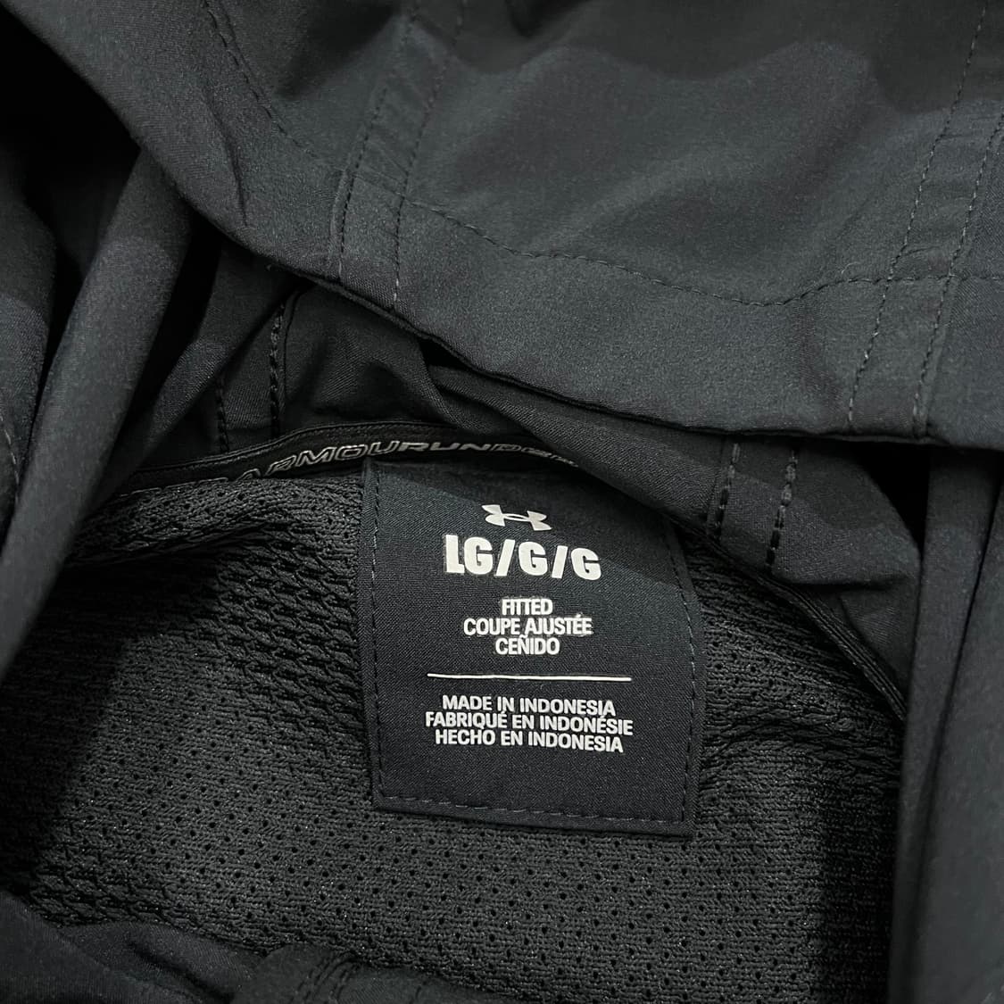 [우먼100] 언더아머 바람막이 상품이미지4