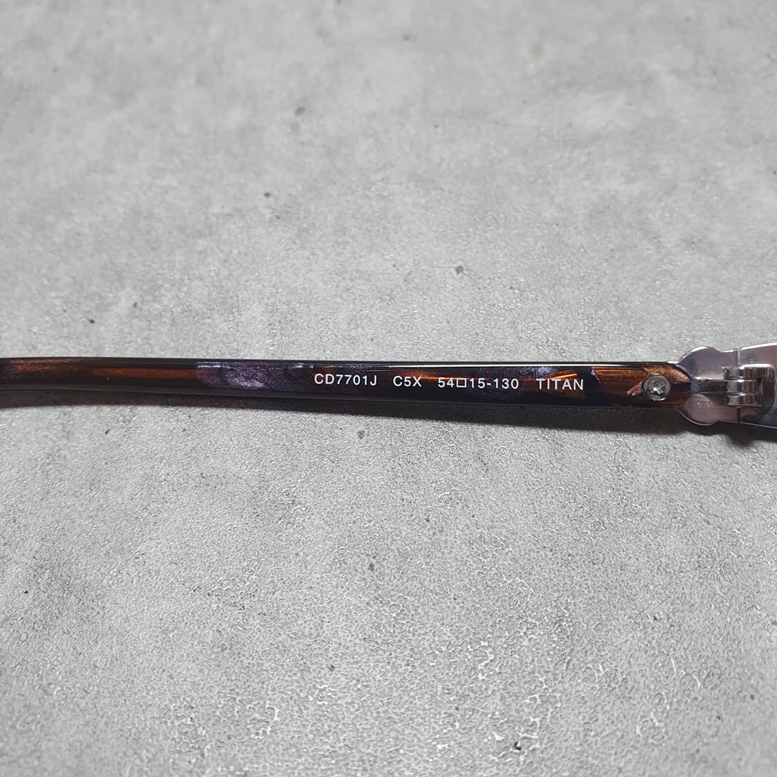 디올 CD7701J 안경테 상품이미지6