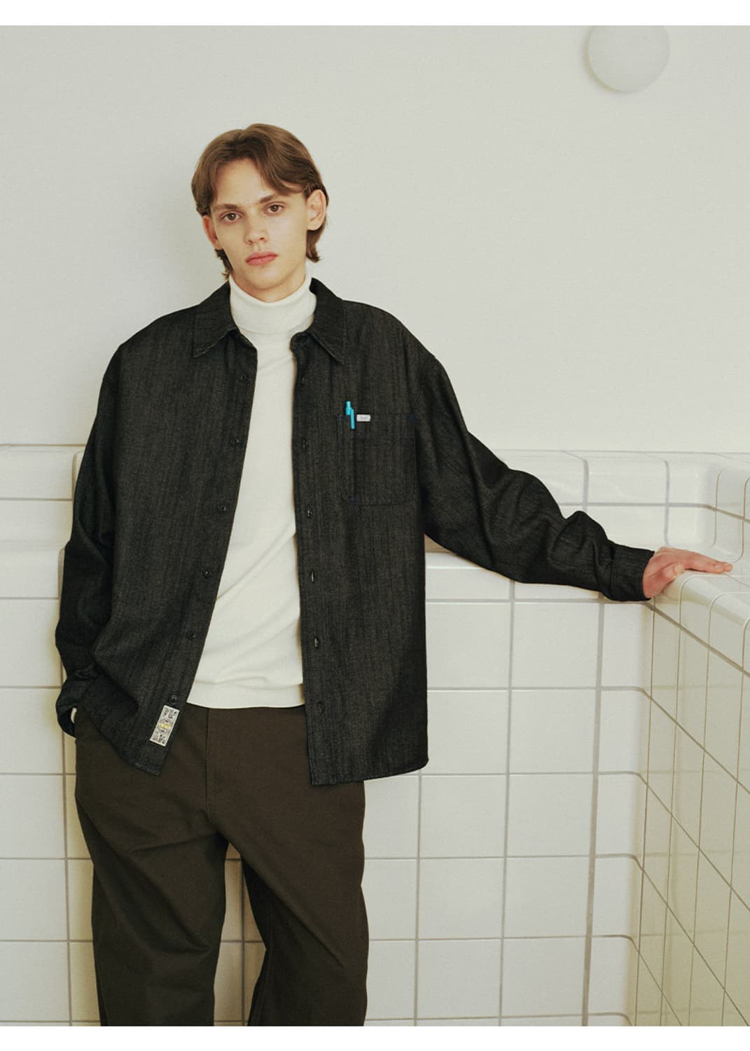 리 LEE 릴랙스드핏 블랙 데님 셔츠 상품이미지9