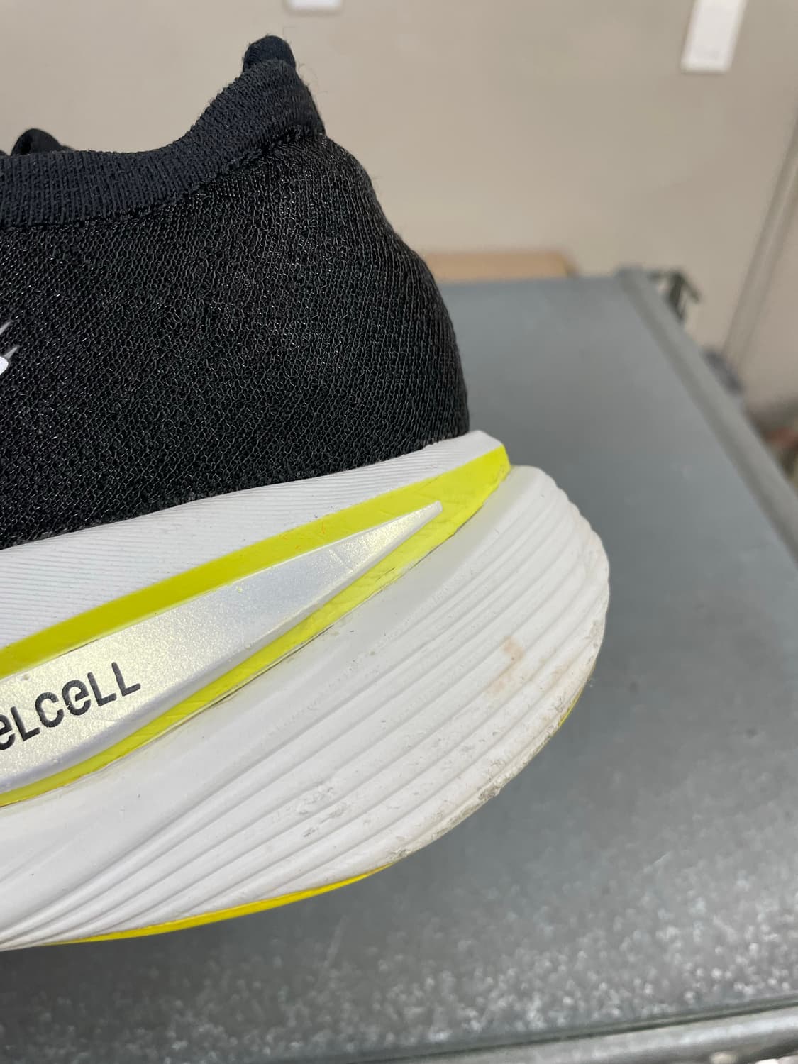 뉴발란스 퓨어셀 슈퍼컴프 트레이너 v2 블랙 270 상품이미지7