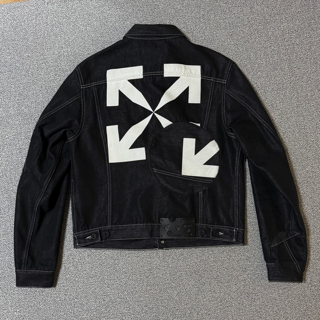 [정품 QR] 오프화이트 트러커 데님 자켓 상품이미지2