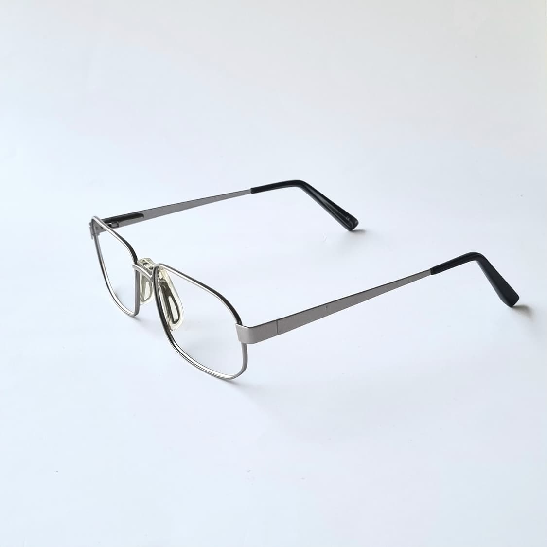 데드스탁 실버 메탈 투브릿지 안경테 732 상품이미지2