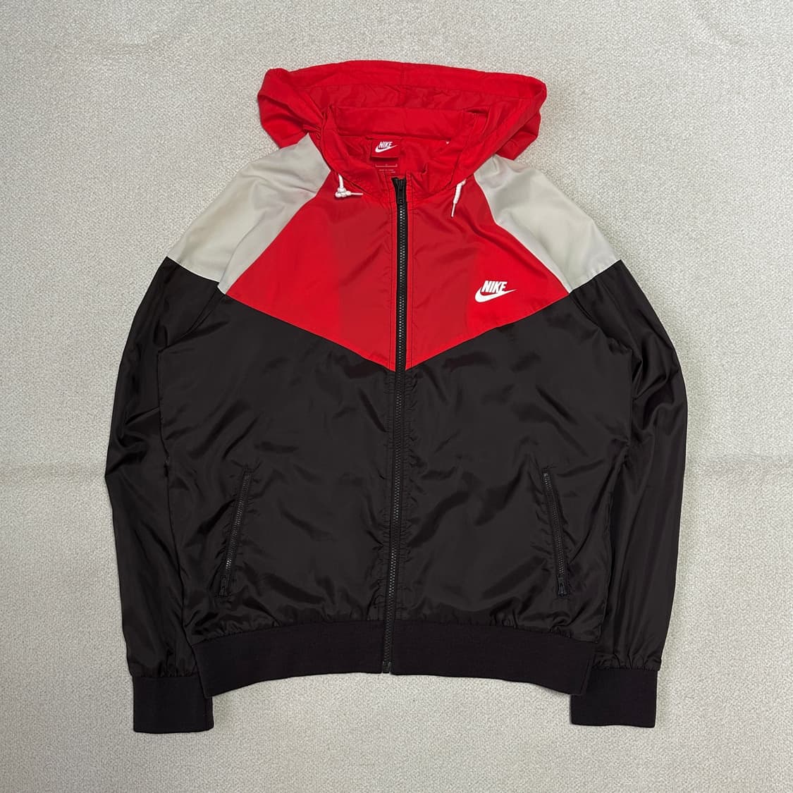 나이키 헤리티지 윈드러너 상품이미지2