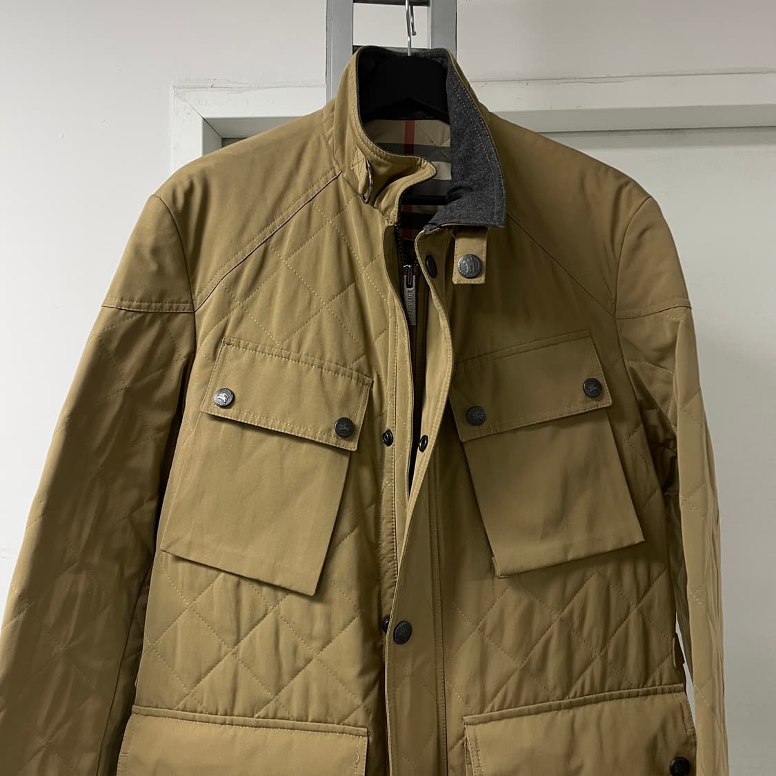 버버리 헌팅 자켓 베이지 M 상품이미지2