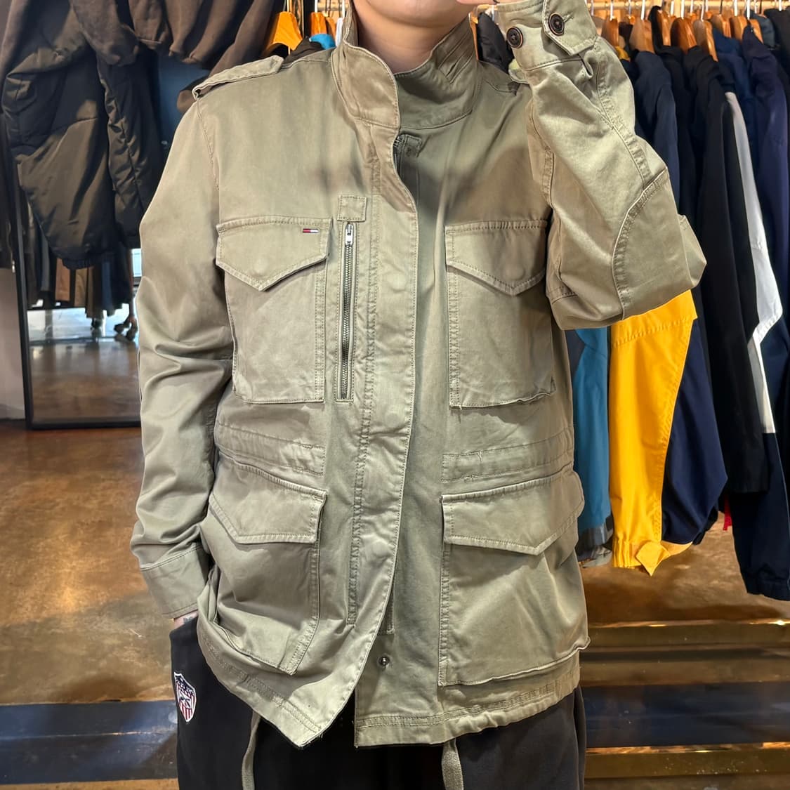 타미힐피거 카키 야상 자켓 상품이미지1