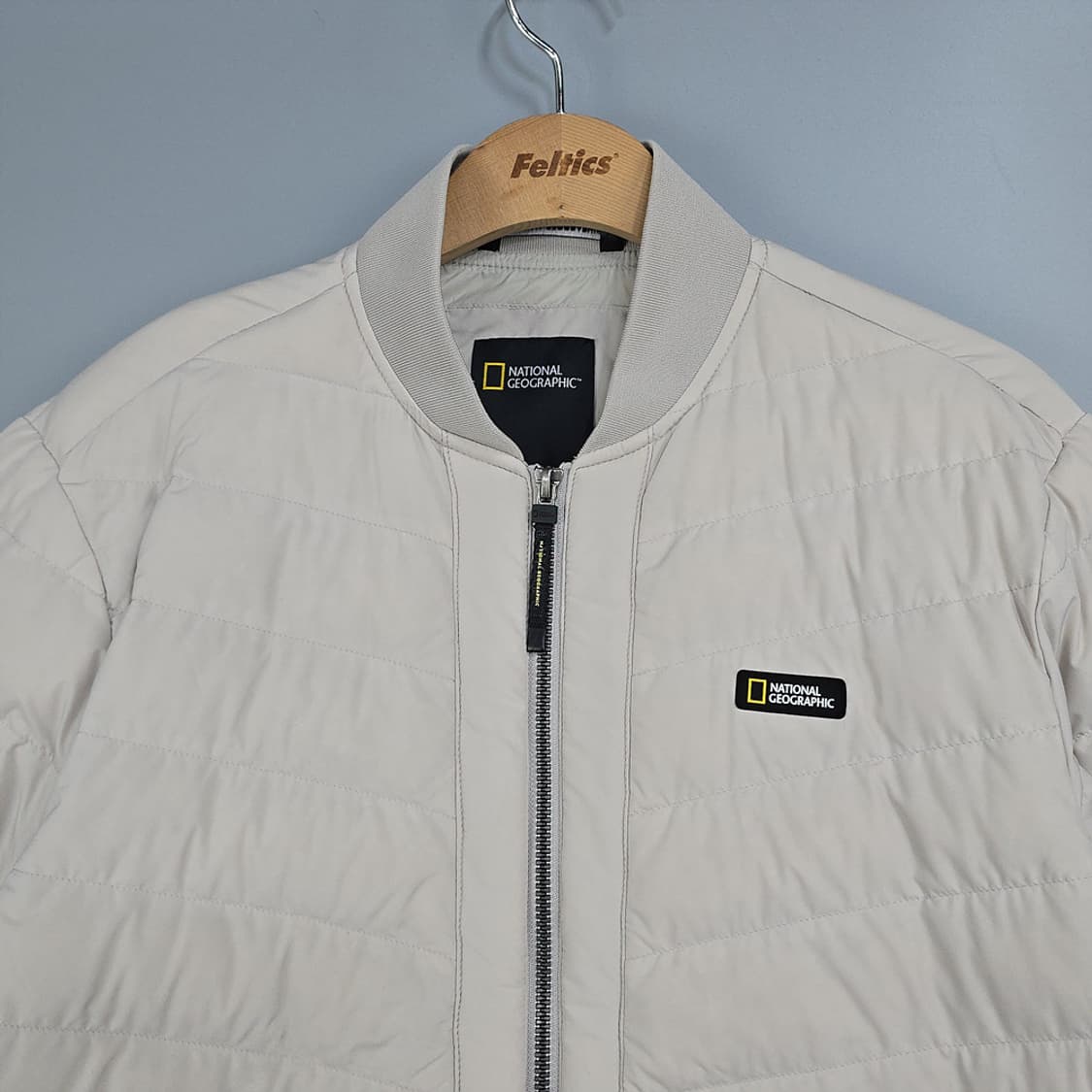 내셔널지오그래픽 구스 다운 경량 패딩 M 상품이미지2