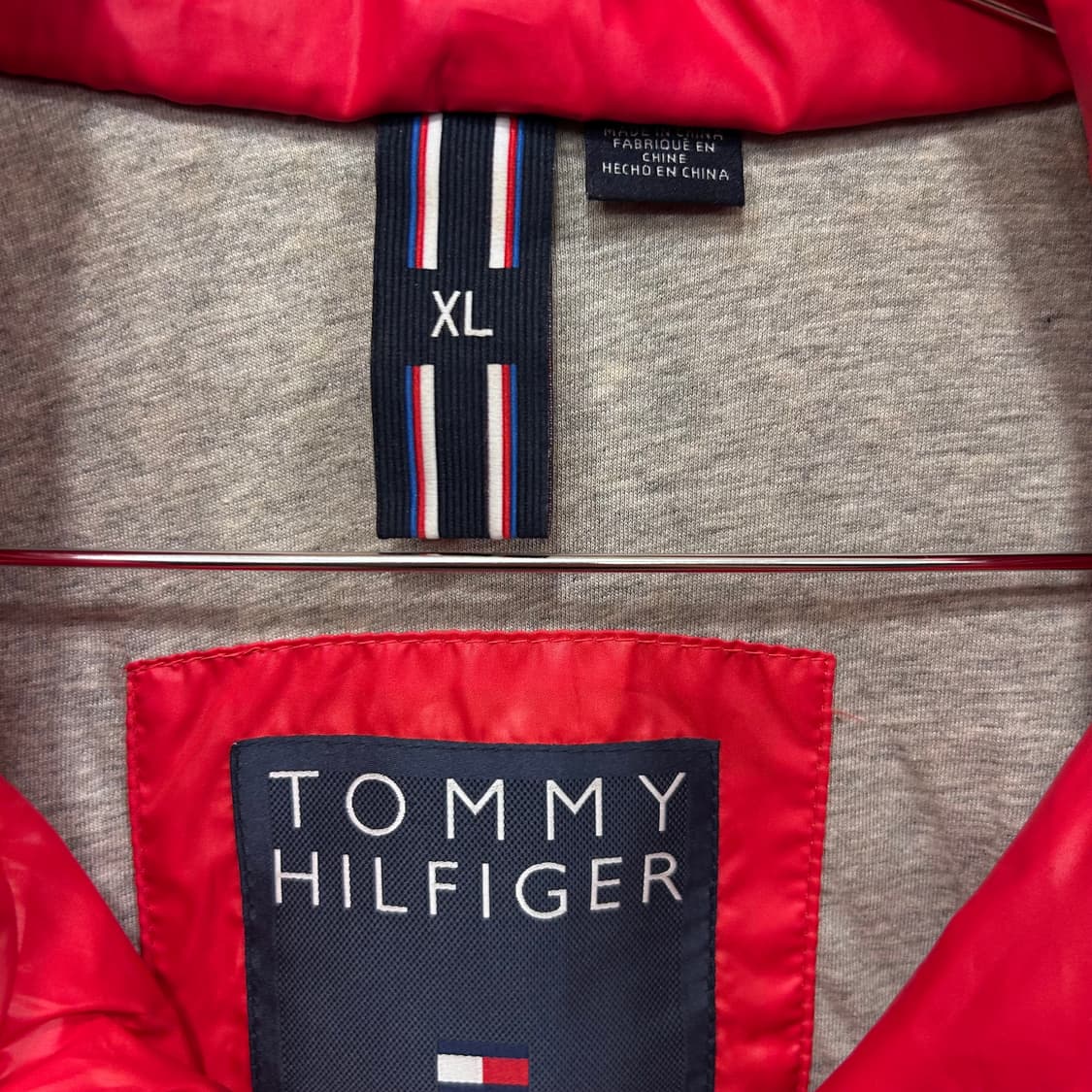 타미힐피거 후드내장 글로시 나일론 자켓 상품이미지3