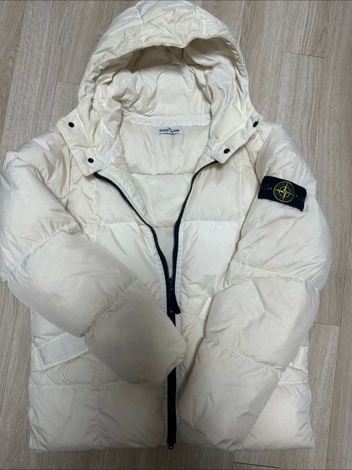 19fw 스톤아일랜드 크링클랩스 패딩 xl 상품이미지1