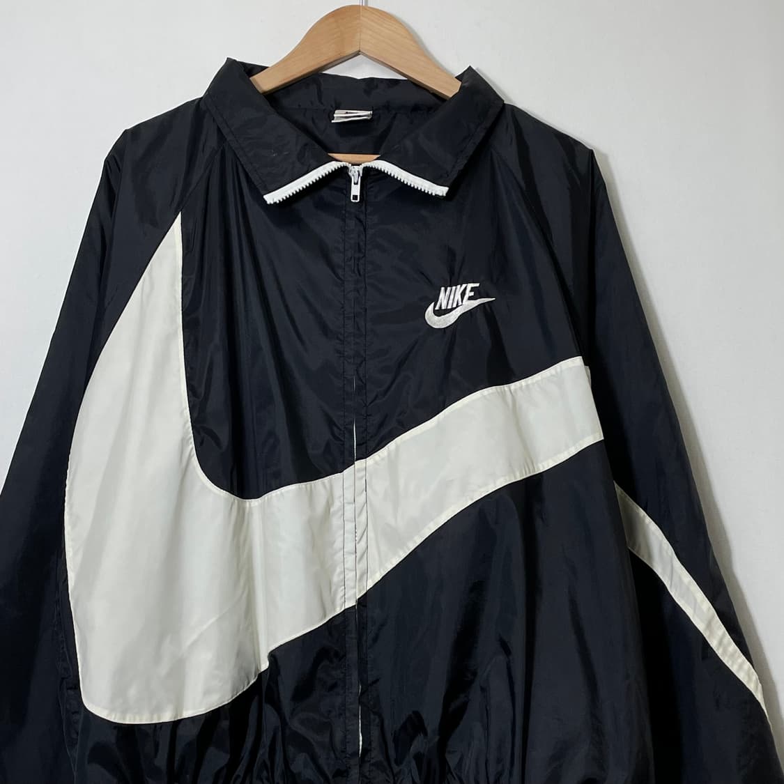 나이키 빅스우시 바람막이 L 상품이미지3