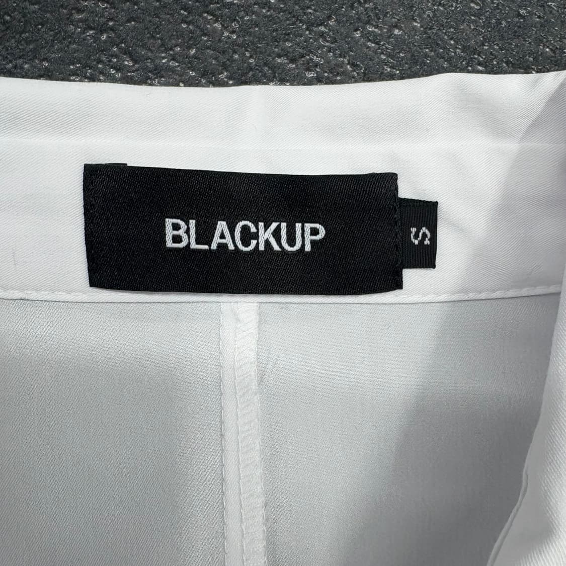 (90)블랙업샤큰셔츠 상품이미지4