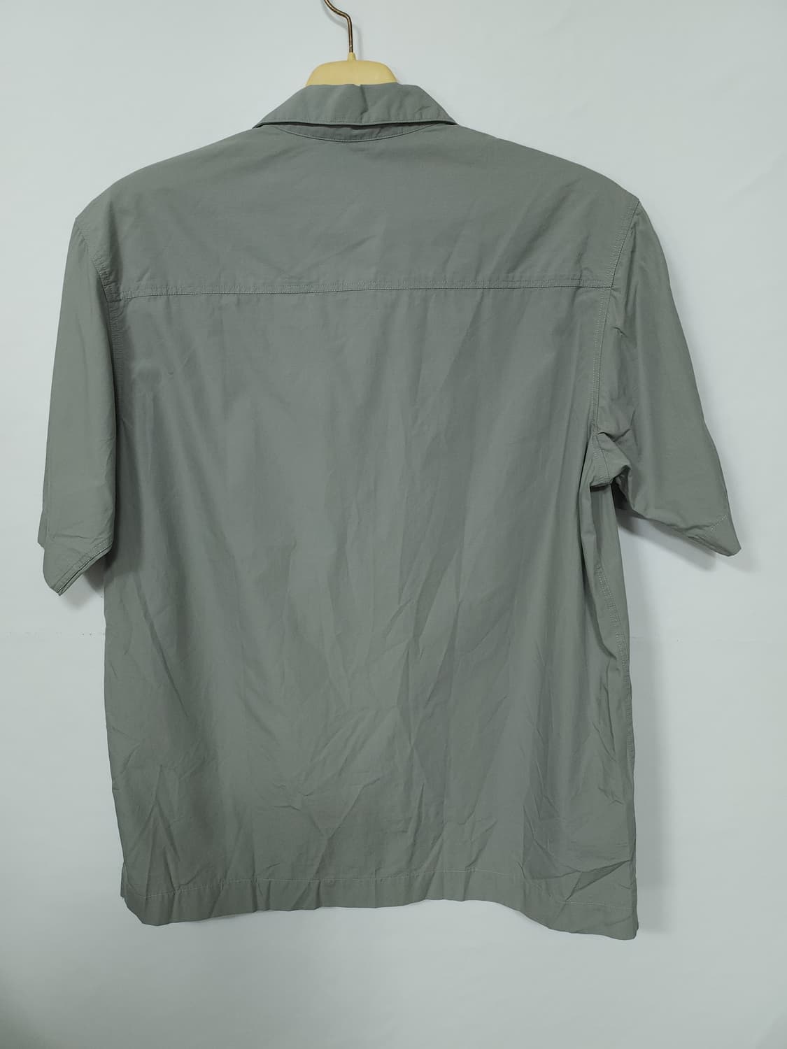 지오다노 남성 반팔 셔츠 카키그레이 100 L 새제품 상품이미지7