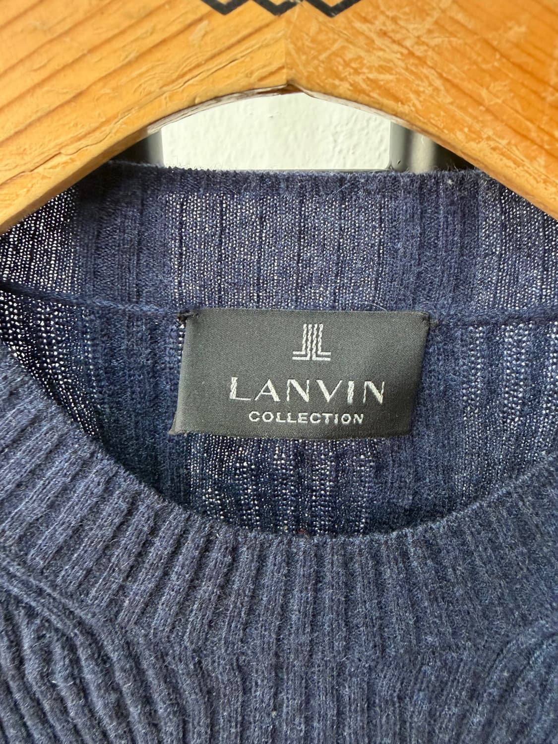 정품) LANVIN 랑방 한섬 넥라인 22ss 니트 90 상품이미지5