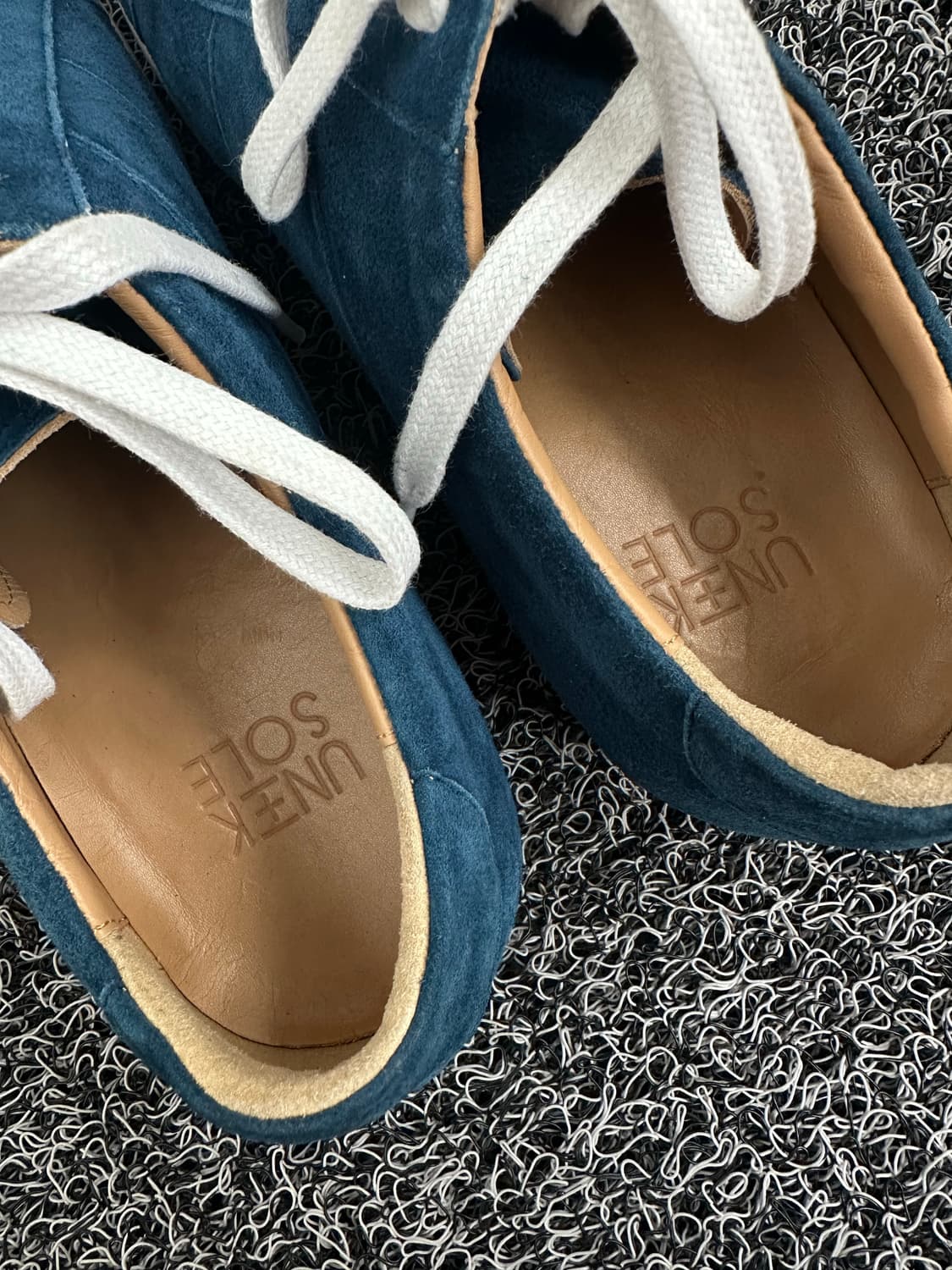 유니크 파란색 스웨이드 스니커즈 275mm 상품이미지7