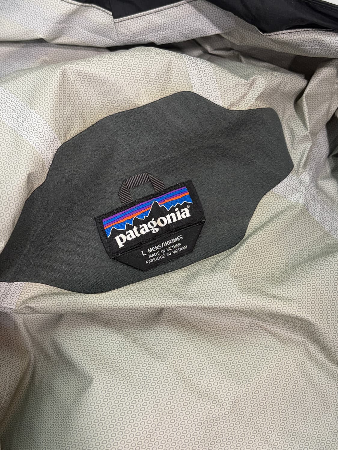파타고니아 토렌쉘 아노락 블랙 L 상품이미지3