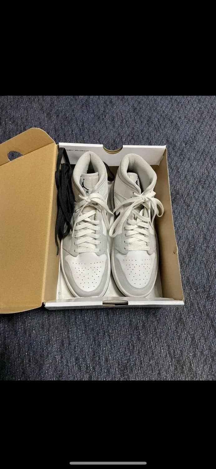 [275]나이키 조던1 미드 그레이 포그 상품이미지1