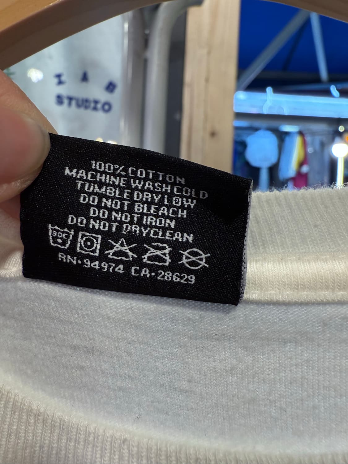 스투시 베이직 화이트 롱슬리브 상품이미지3