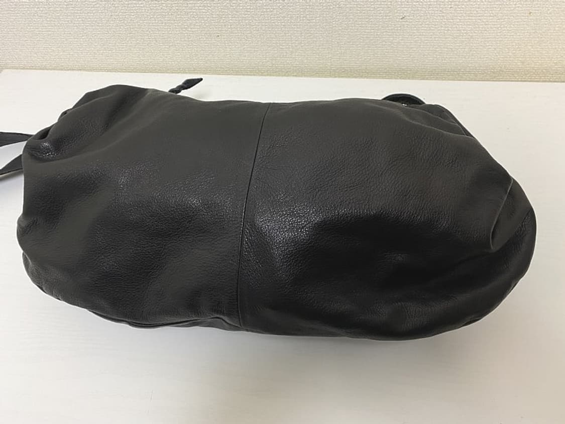 이세이미야케 플렌테이션 소가죽 숄더백 상품이미지4