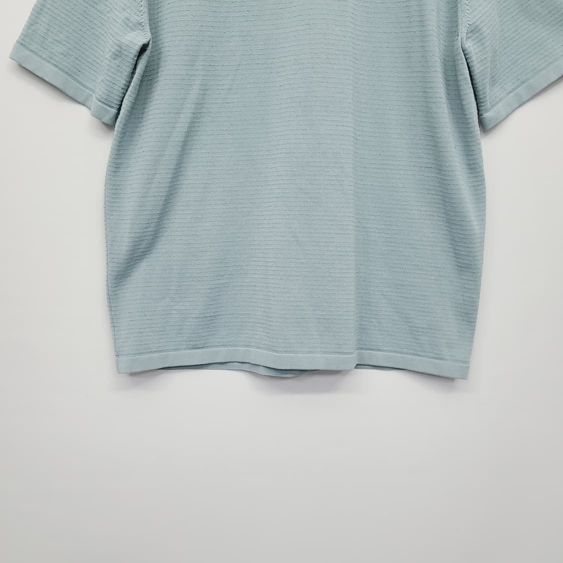 DKNY 한섬 정품 남성 텍스처 반팔 니트 (L) 상품이미지4