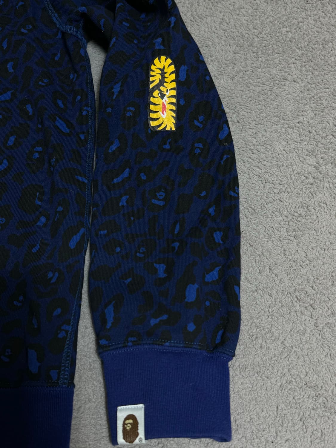 Bape 베이프 Aape 한정판 콜라보 샤크 타이거 후드집업  상품이미지2