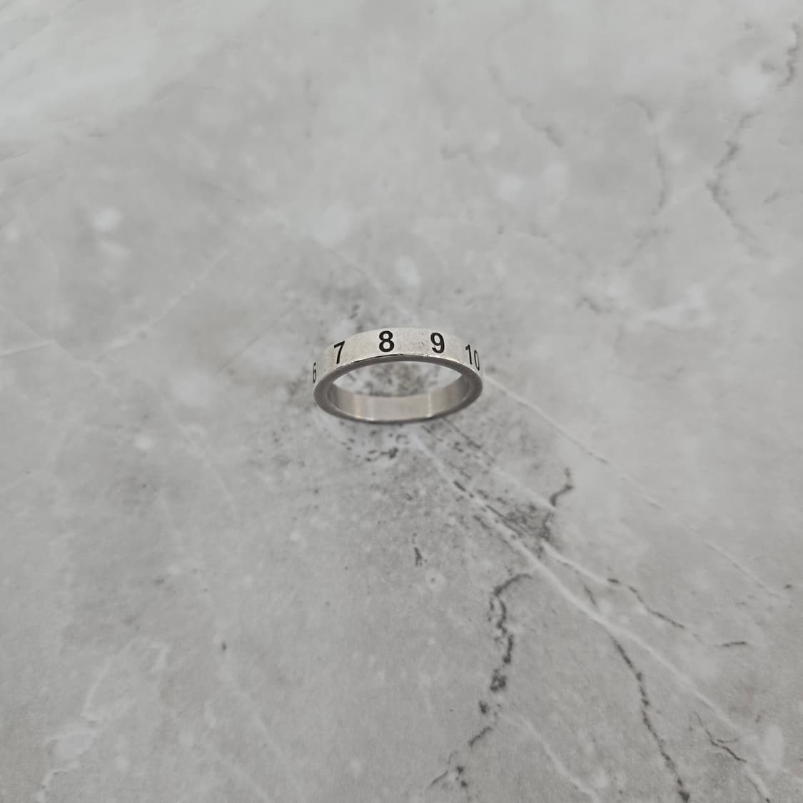 메종 마르지엘라 뉴메리컬 실버 넘버 링 반지 판매 상품이미지4