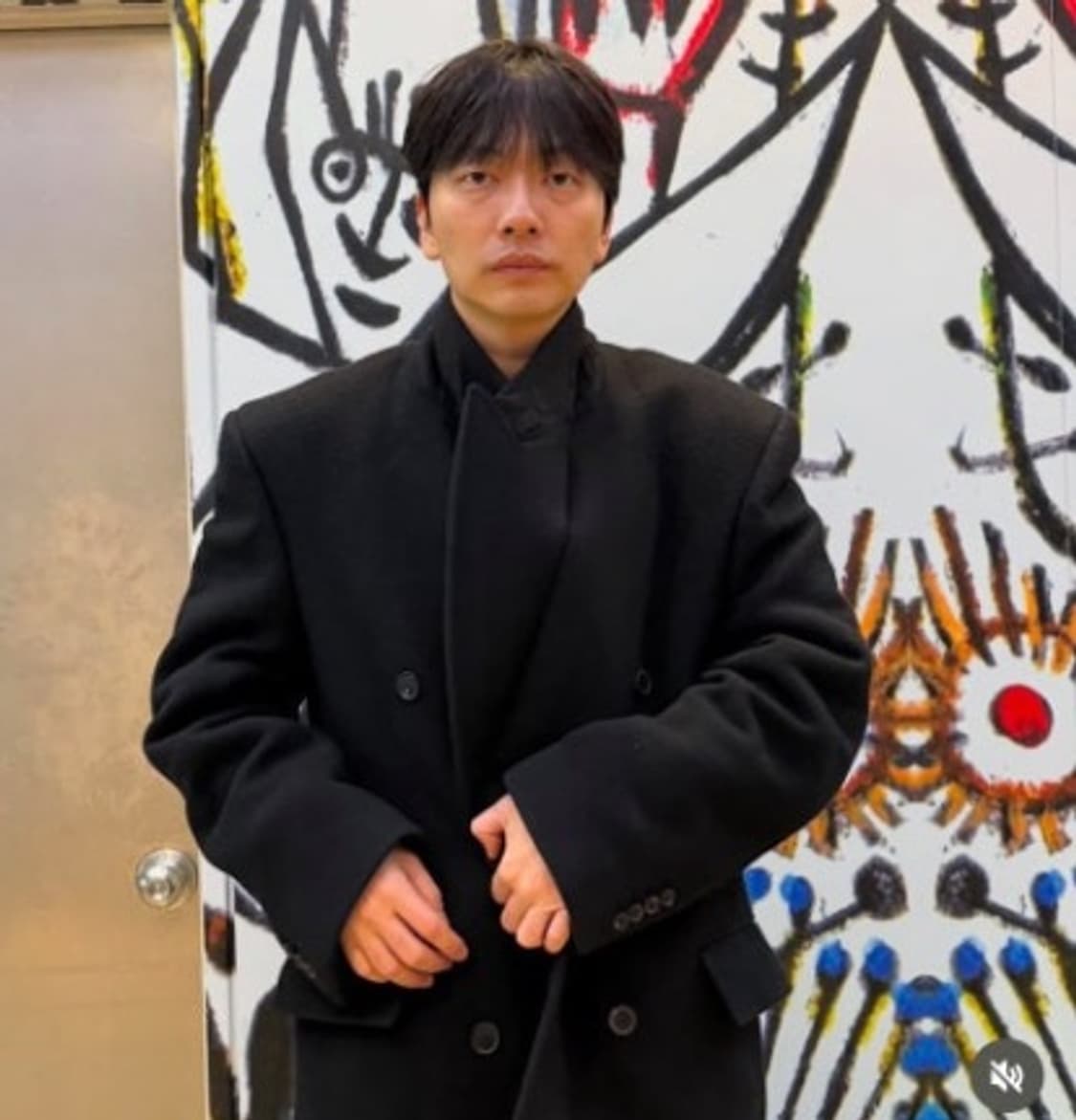 23fw 아워레가시 웨일코트 44사이즈 , 라이풀 미니멀 가먼츠 코트 1 상품이미지1