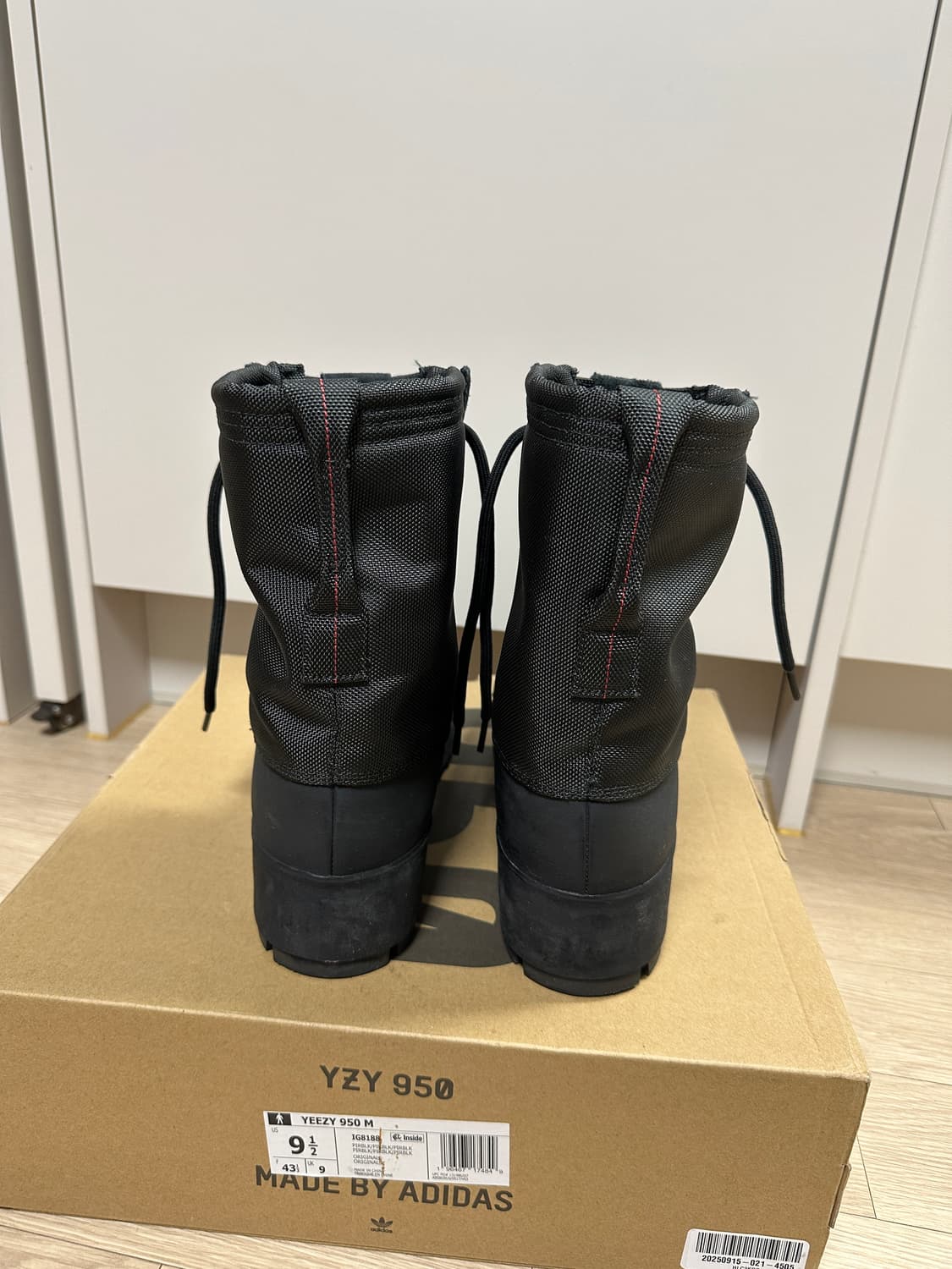 이지 950 블랙 (275) 상품이미지2