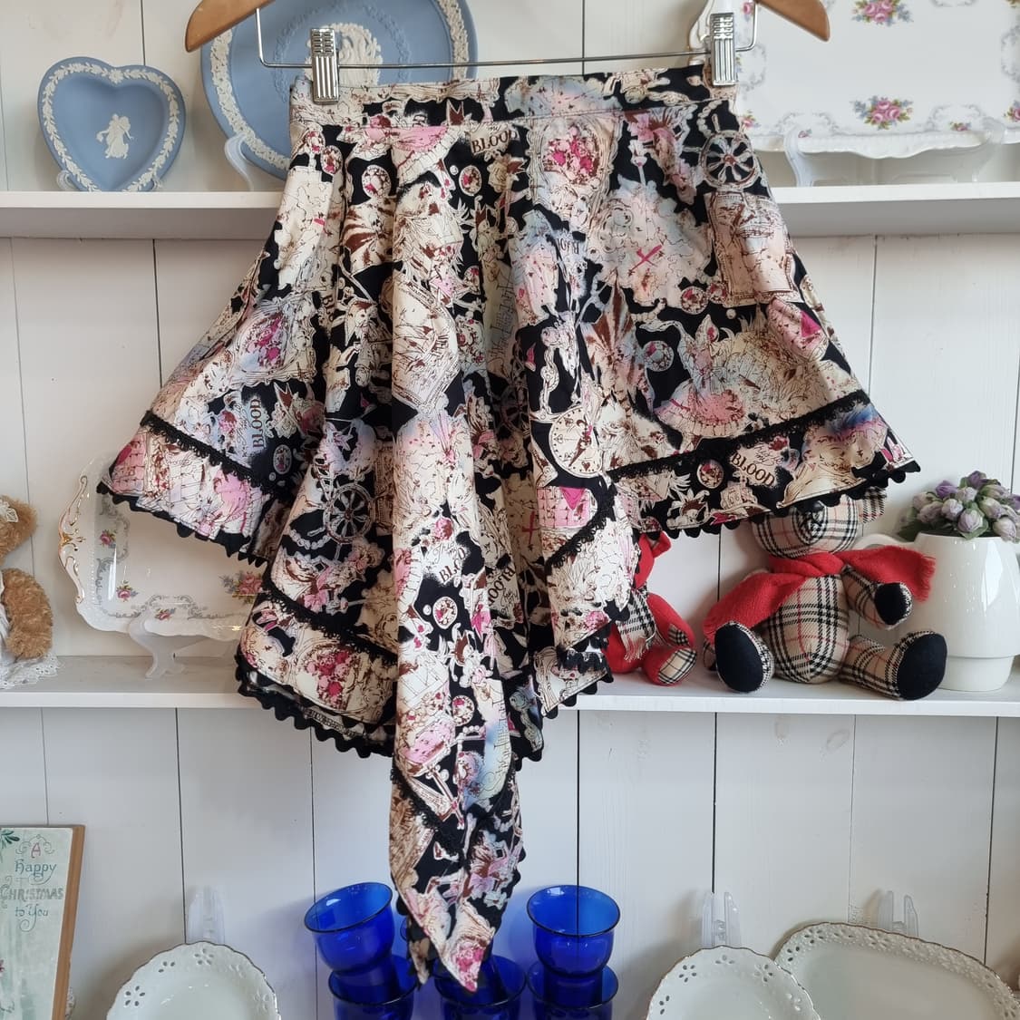 Alice and the Pirates 언밸런스 러플 스커트 상품이미지1