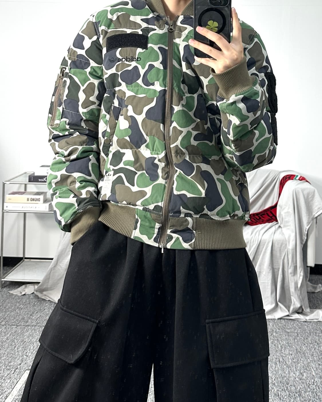 아디다스 서울 플라이트 카모 봄버 패딩 자켓 85 상품이미지3