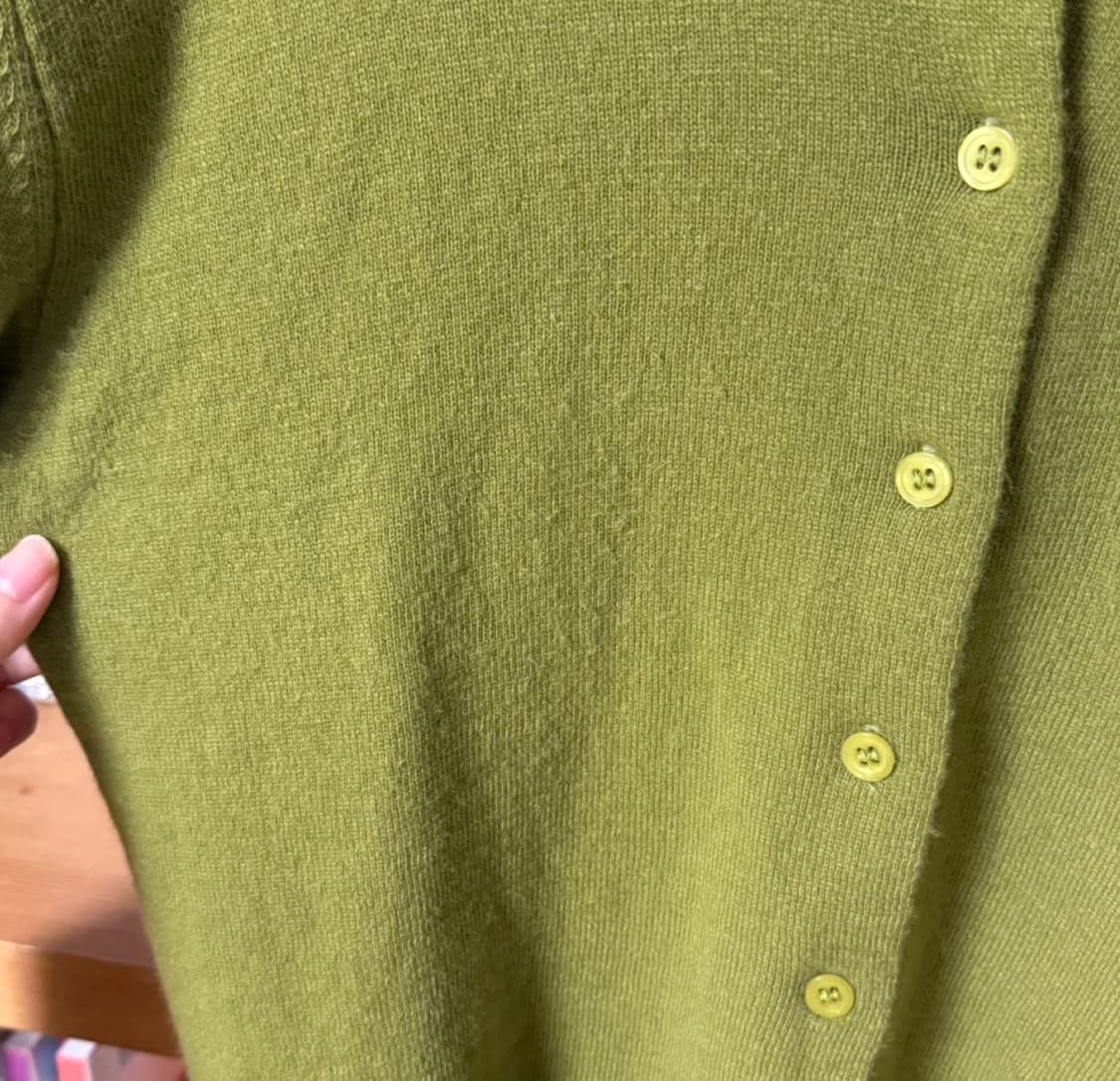 런던레이스 캐시 라운드니트가디건 올리브 니트가디건 상품이미지6