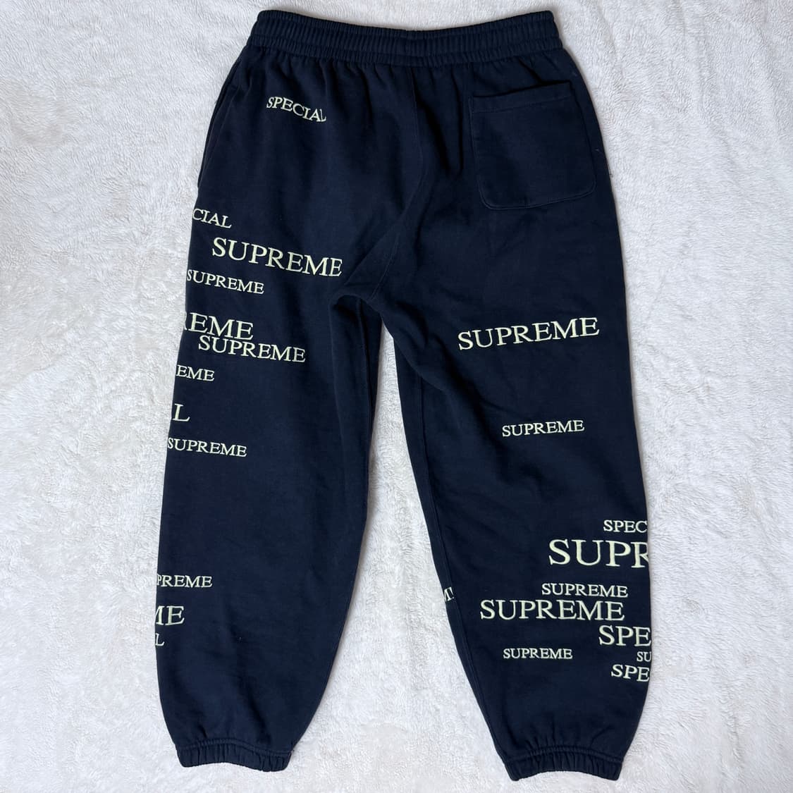 24FW Supreme 슈프림 스페셜 스웻팬츠 상품이미지4