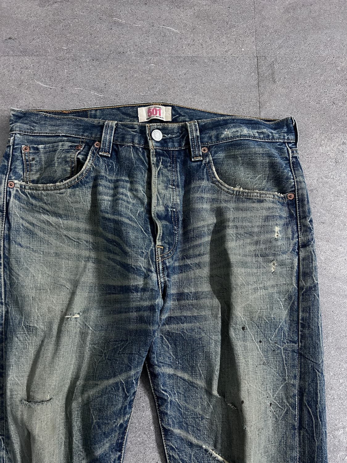 리바이스 501 크랙 워시드 디스트레스드 데님 상품이미지4