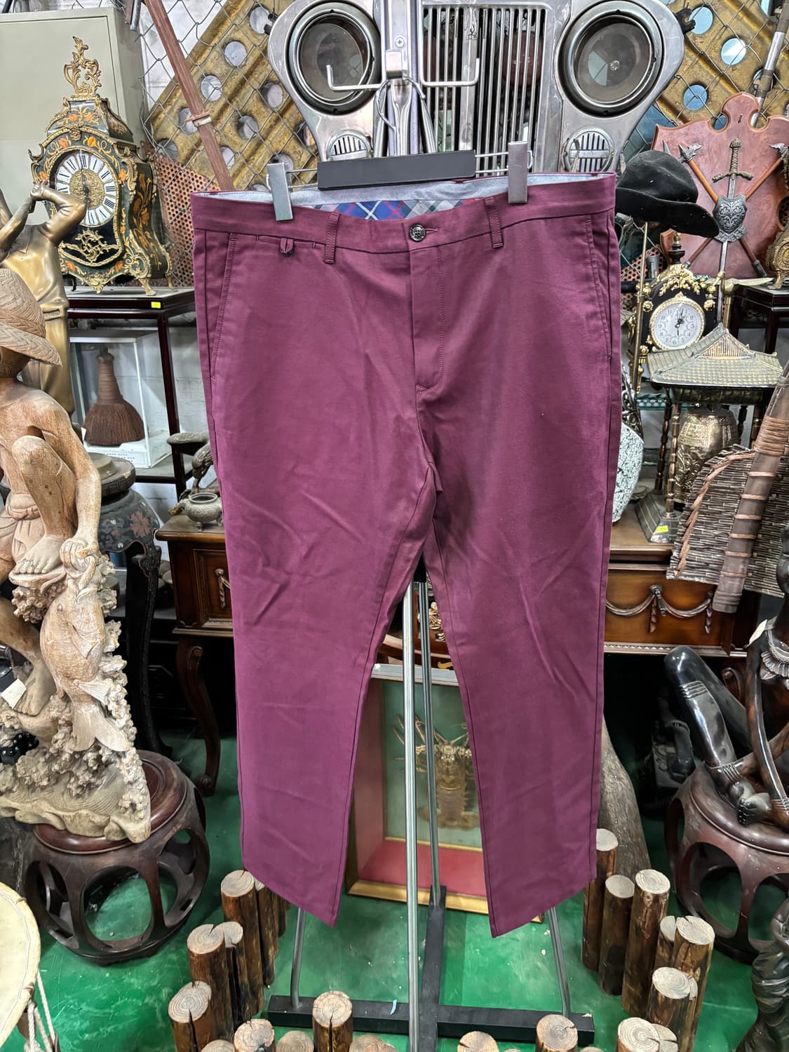 타미 힐피거(Tommy Hilfiger) 버건디 남성 치노 팬츠 상품이미지1