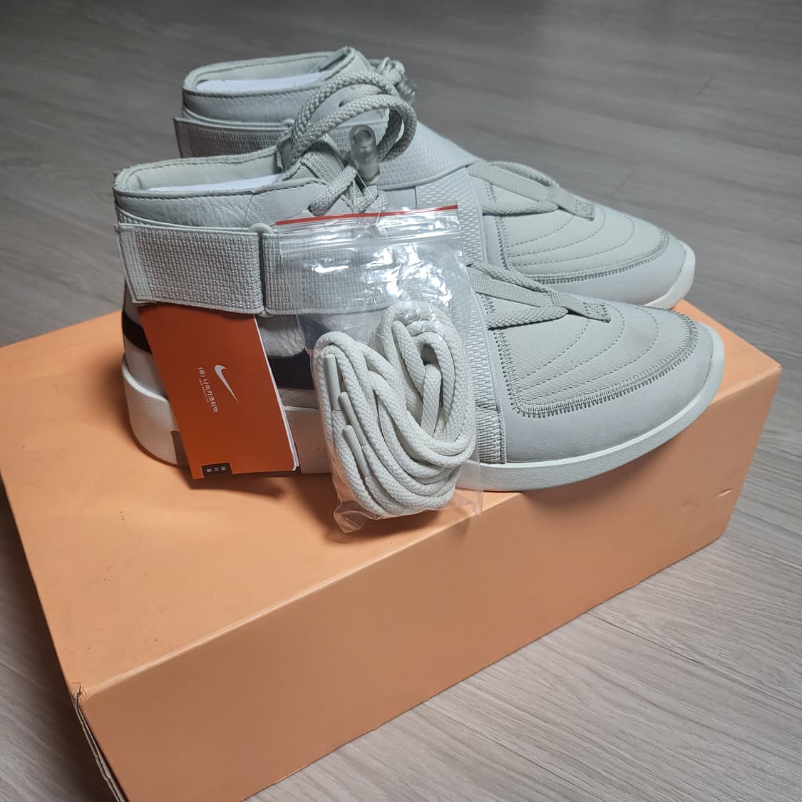 나이키 피어오브갓 레이드(270)새상품 상품이미지4