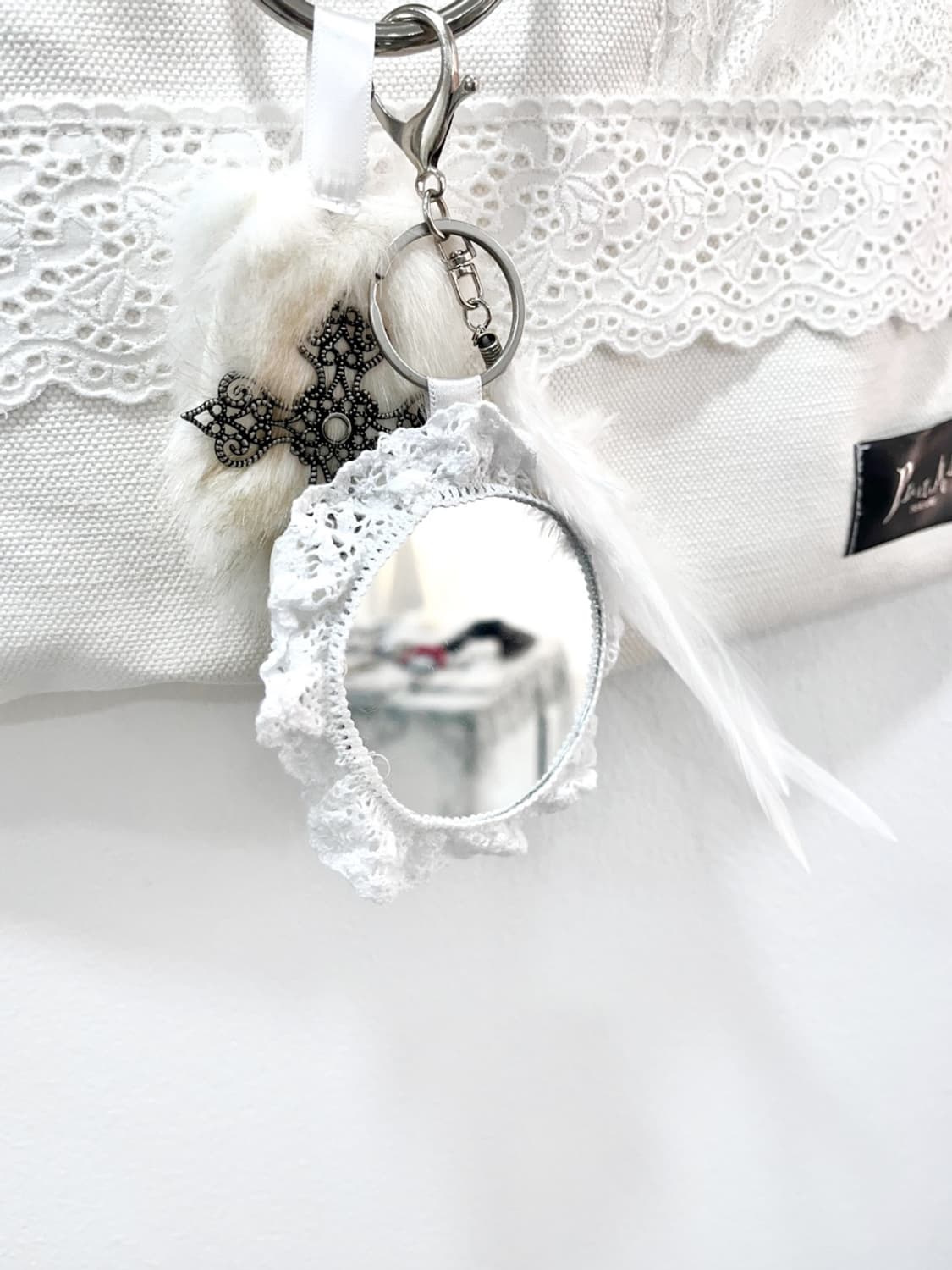 Wings mirror keyring 상품이미지3