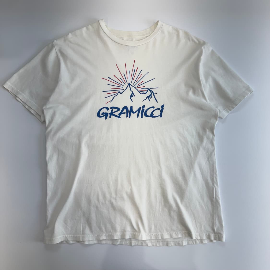 Gramicci 그라미치 마운틴 화이트 반팔  상품이미지3