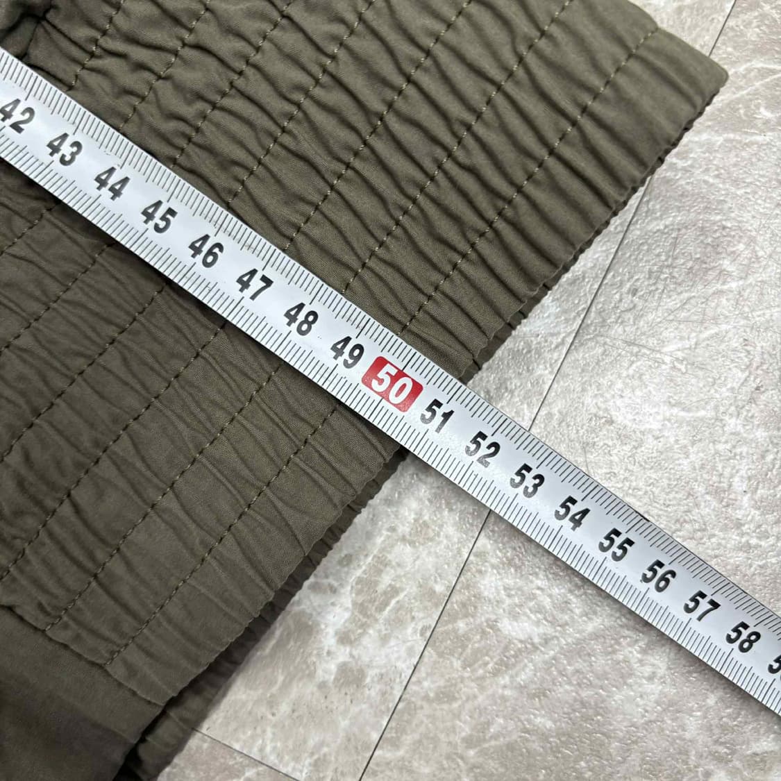 아디다스 y2k 멀티포켓 카키 세미크롭 걸즈 패딩 자켓 점퍼(90) 상품이미지6