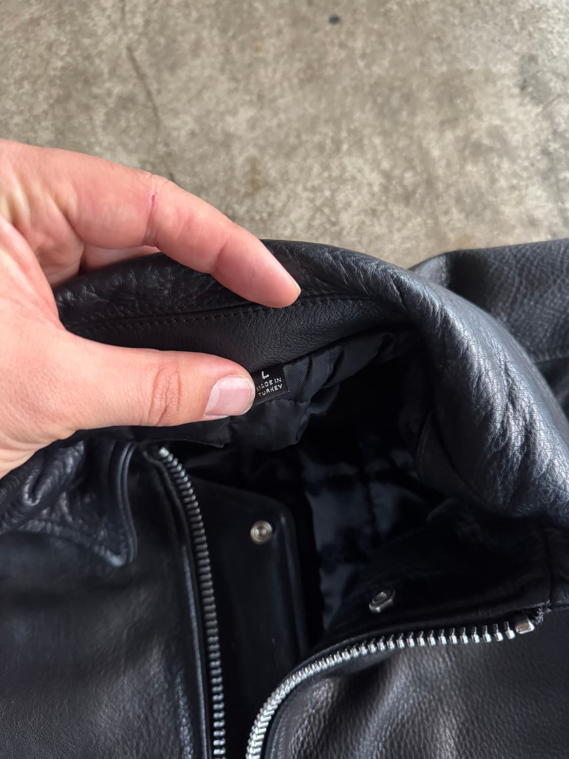 Fw24 스투시 레더 플라이트 자켓 상품이미지3