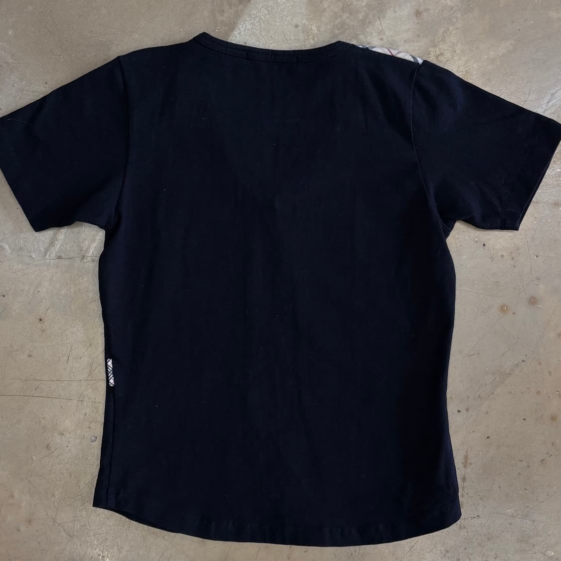 🫶🏻 버버리 여성용 V-Neck 반팔티셔츠 🫶🏻 상품이미지3