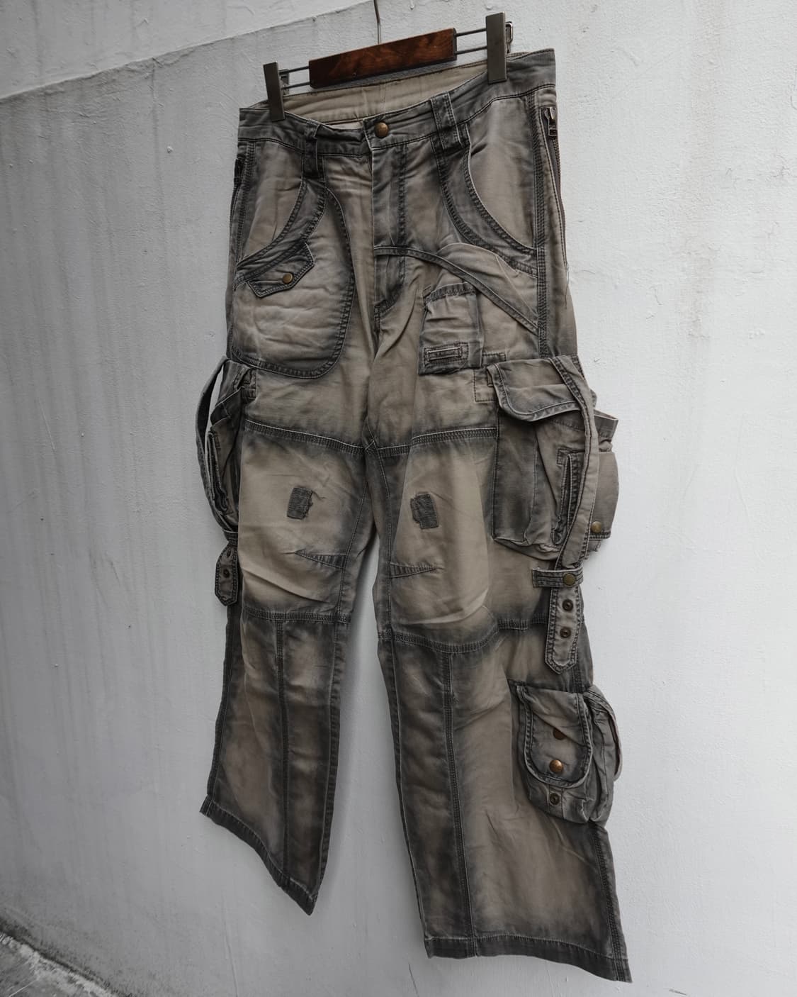 Halb by 키미노리 모리시타 가스마스크 카고 팬츠 상품이미지2