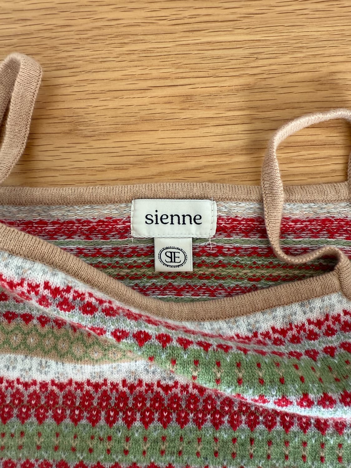 시엔느(sienne) 울&캐시미어 슬리브리스 끈 나시 상품이미지4